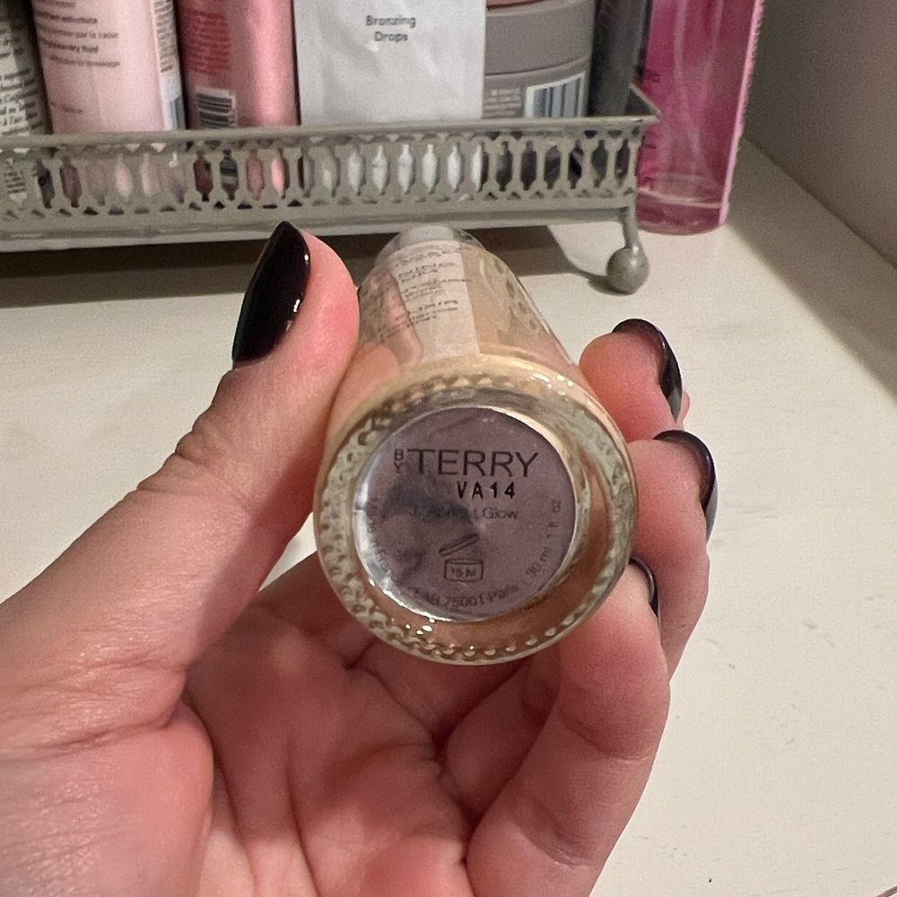 By Terry Brightening CC Serum - Picture 3 of 5